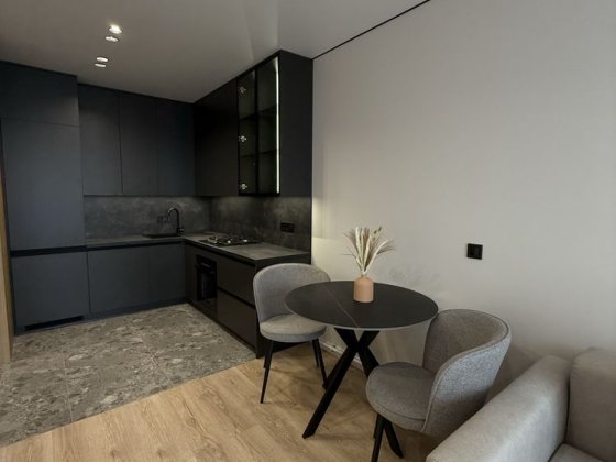 ЄОСЕЛЯ! Євро двокімнатна з дизайнерським ремонтом! Центральний парк! Ірпінь