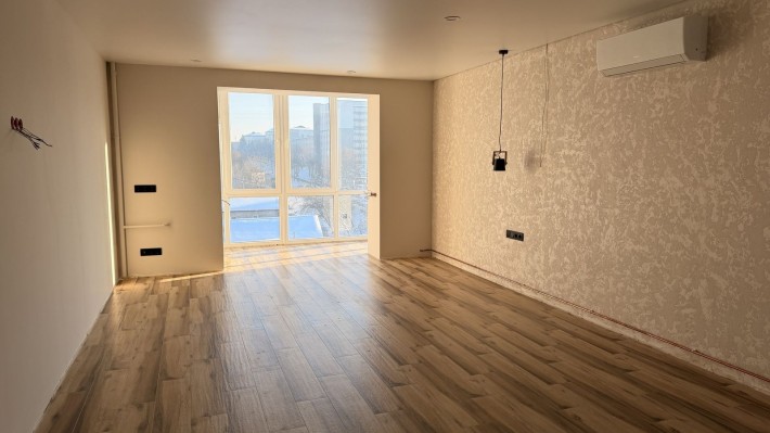 Продається однокімнатна квартира район Дружба. - фото 1