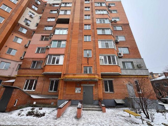 Однокімнатна квартира. Новий будинок. "ОЦЕВУМ - 5 школа" Центр. Полтава