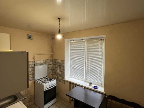 Найдешевша 1к в гарному стані з великою кухнею по кільцю Полтава