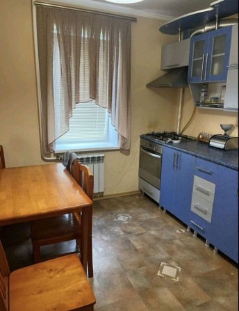 Продаж 1 кімн. квартири в цегляному будинку - фото 1