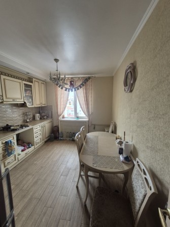 Продажа Жилпасс 3 комнт. кв. с ЕВРОремонтом - фото 1