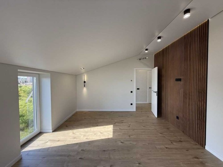 Продаж квартири Щасливе - фото 1