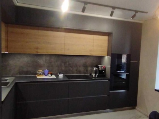 продаж 3 кім з дизайнерським ремонтом  на В. Великого Тернопіль