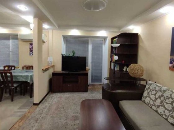 Вигідна ціна!Центр! 2-х. кім.кв., середній поверх! Полтава