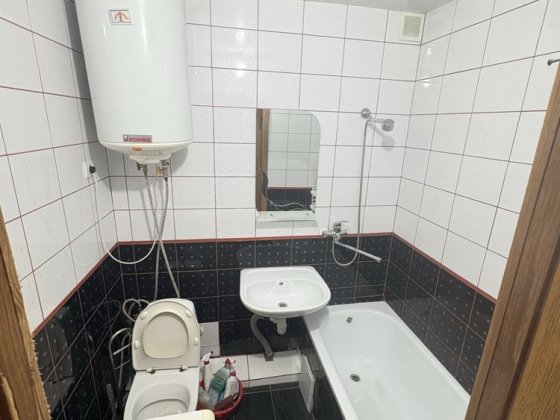 Продається 1кім спецпроект Чернівці