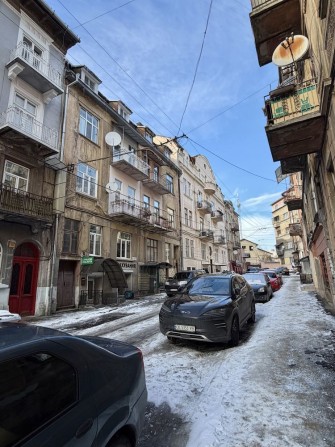 Продам 2кімн квартиру, центр(паркова зона) - фото 1