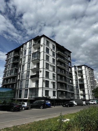 Продаж 1-кімнатної квартири з неймовірним видом на озеро Басівкут - фото 1