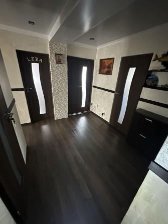 Продам 4-кімнатну чешку - фото 1