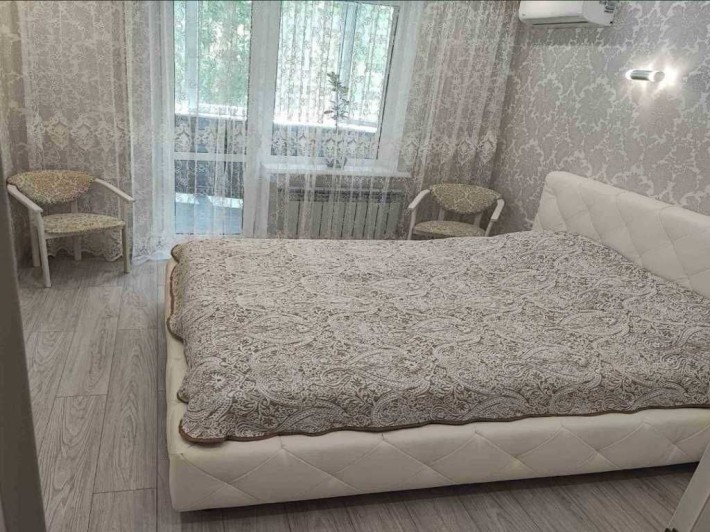 Продам 3к квартиру на Леваді, 81кв.м., євроремонт, 5/9 поверх - фото 1