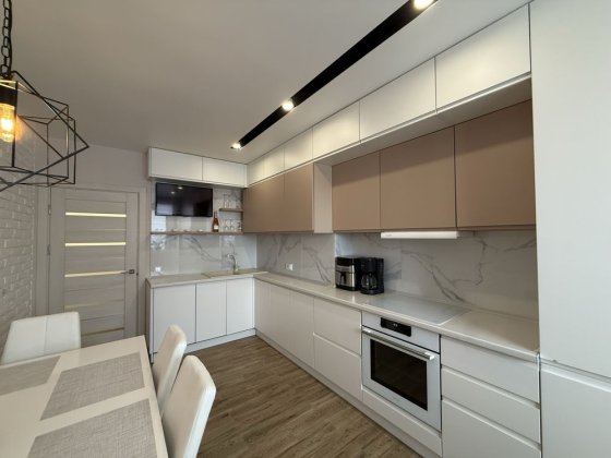 Продаж 2-кім новобудови, здана в експлуатацію! Чернівці