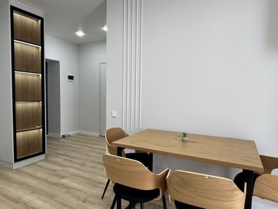 Продам сучасну квартиру на Студентській Ровно