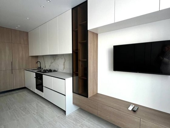 Продається 1кім. з ремонтом новобудова ТОРГ Чернівці