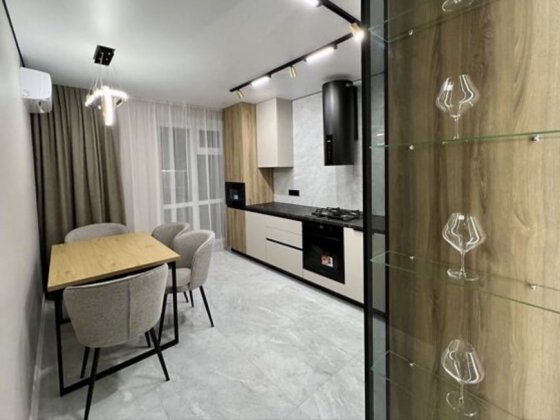 Продається 2-км новобудова в жк Кришталеве озеро Чернівці