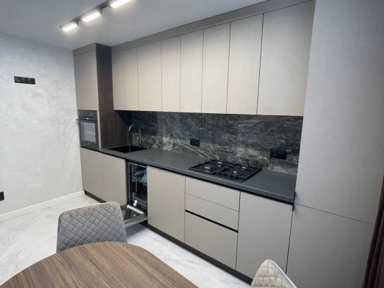 Продаємо новеньку 1к.квартиру по вул.Київська-Смакули Тернополь