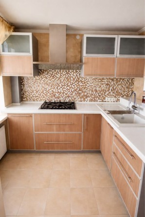 3к квартира, 3 поверх, а/о , вул ЗСУ - фото 1