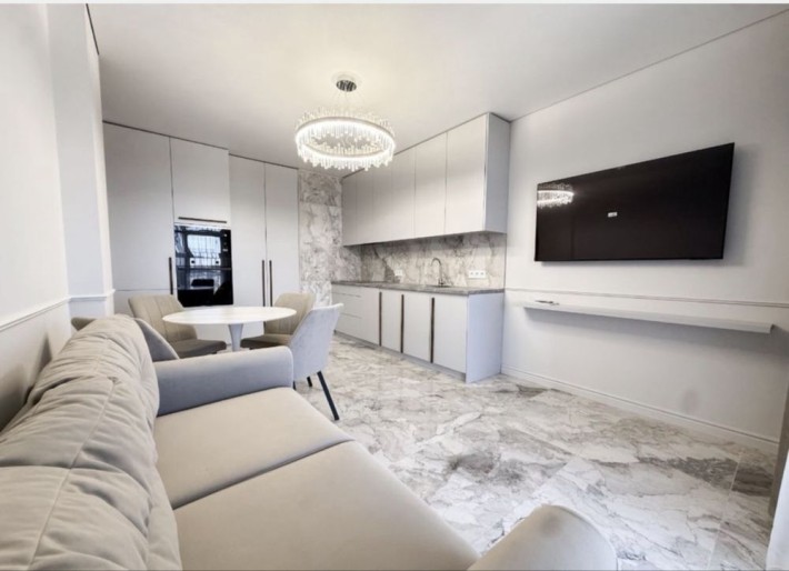 Продаж 2к квартири ЖК Радіщева/Набережна/Боздош/з ремонтом - фото 1