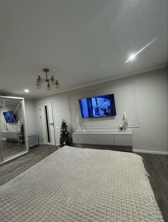 Продається 1-к біля ТЦ Майдану з ремонтом - фото 1