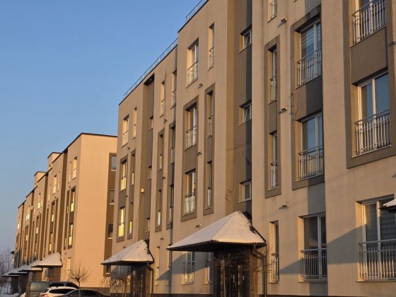 Продається  здана в експлуатацію  2х кімн квартира. Без податку. Черновцы