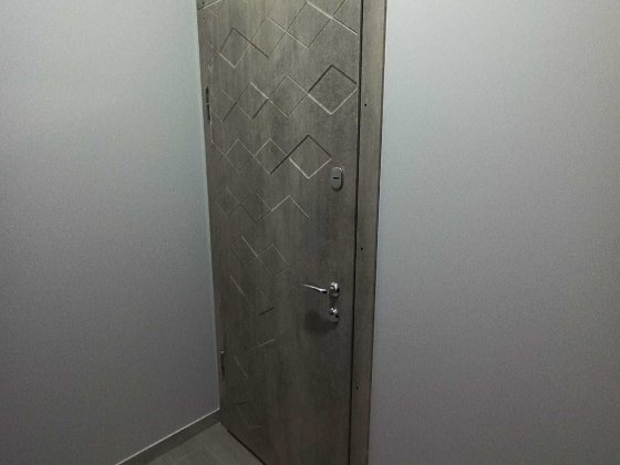 Продам 1 кімнатну квартиру - студію Чернівці