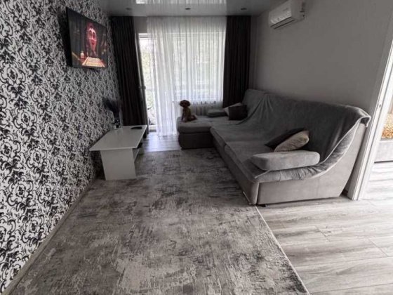 Шикарна 3-х кім.кв. на Алмазному, 2-й поверх Полтава