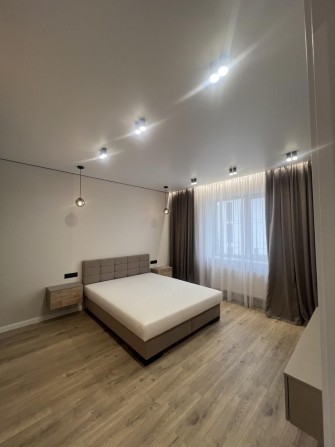 Продаж / Квартира / вул. Студентська, Щасливе, Рівне - фото 1