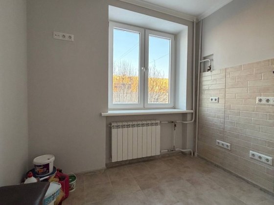 Продається 1 кім квартира Малосімейка Чернівці