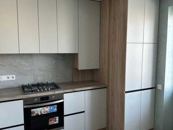 Алмазний новобудова новий ремонт ніхто не проживав 43м2 Полтава