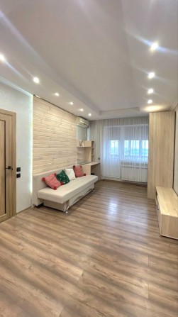 √ ТЕРМІНОВО 1 кімнатна квартира з ремонтом - фото 1