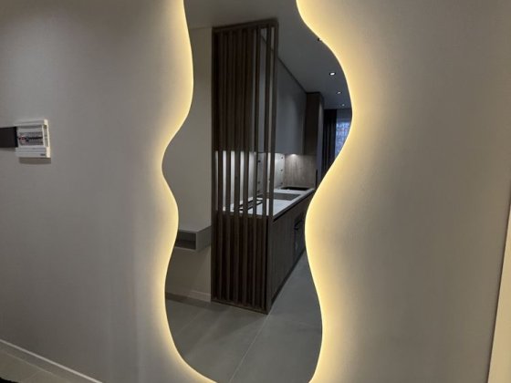 Продаж 1 кім на Тихого , центр міста Ужгород