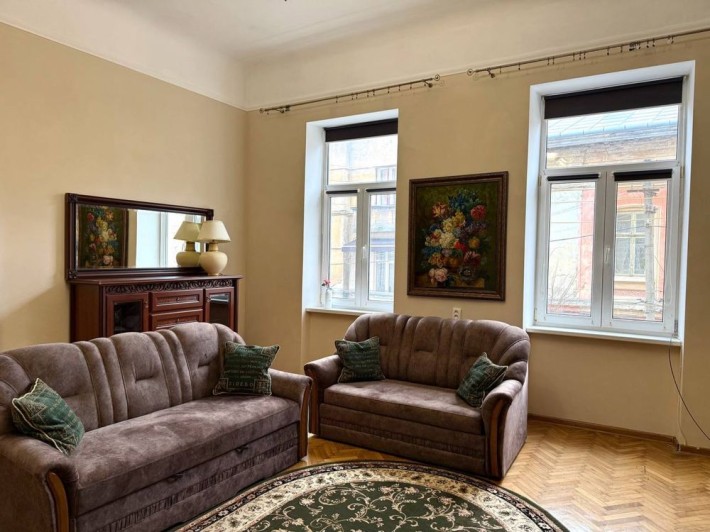 Продам 4-кімн Румунський люкс 127м2 - фото 1