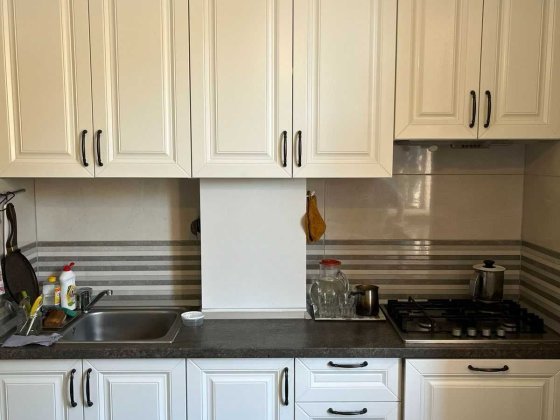 Продам 4-х кімнатну квартиру з автономним опаленням! Полтава