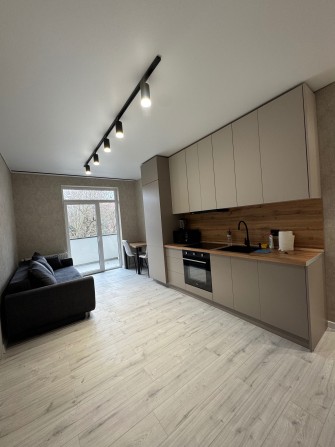 Продаж 1,5 к. квартири в центрі Ужгорода - фото 1