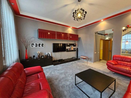 Продаж унікальної квартири на вул. Руська, поруч ЦУМ Тернопіль