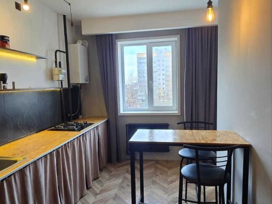 ЖК " Садовий "продам однокімнатну квартиру- студію Полтава