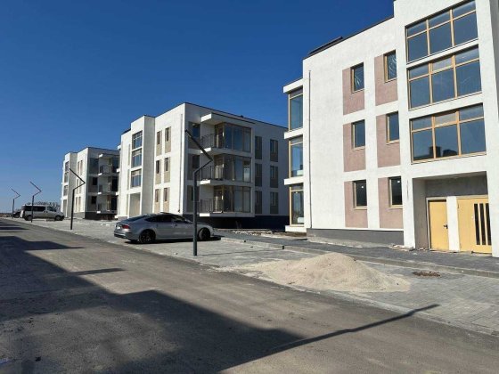 Продам двокімнатну квартиру в новобудові Ровно