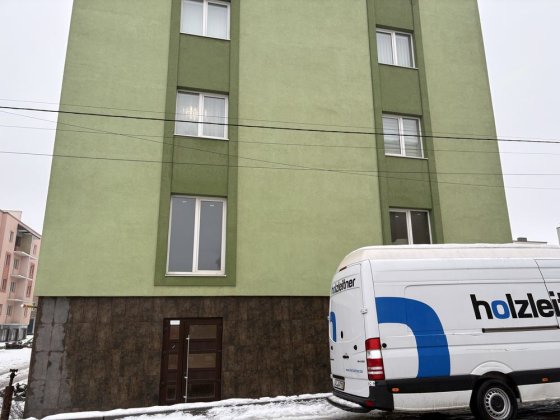 Продається 2-х кімнатна квартира Чернівці