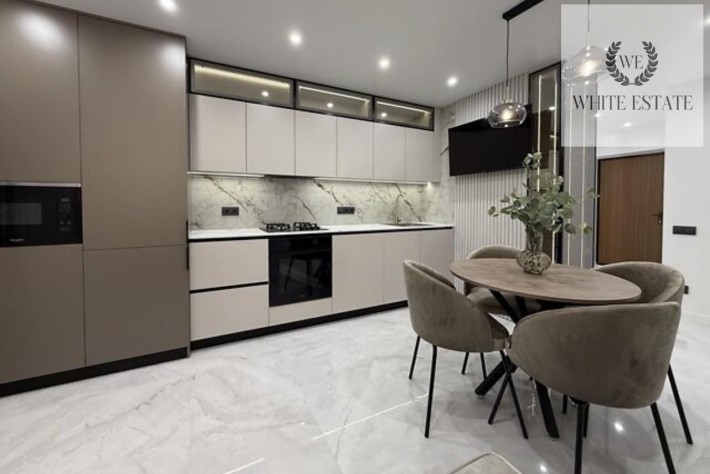 Продаж 2 кім квартири вул. Степана Бандери - фото 1