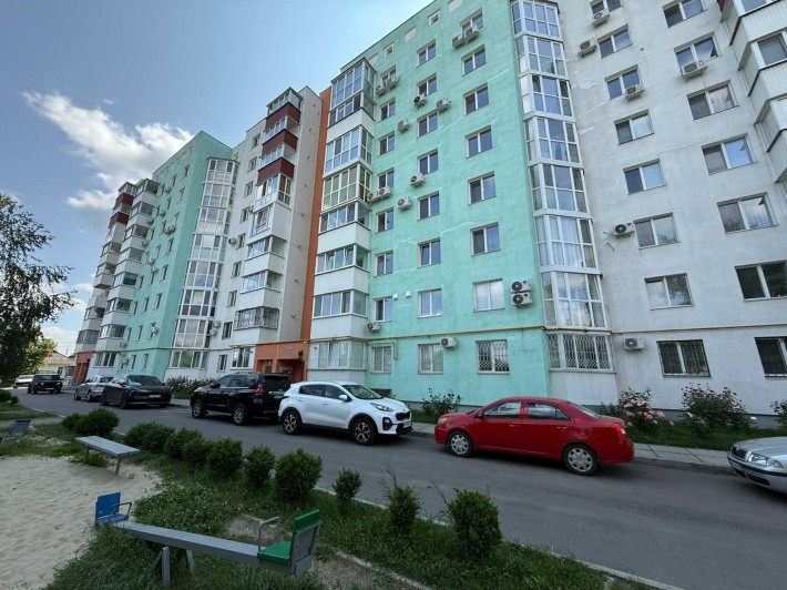 3 кімнатна в центрі Полтави, 90 м кв, середній поверх, інд.опалення - фото 1