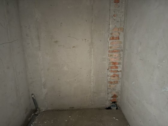 Продаж 1 кімнатної квартири з ділянкою 0,5 сот Рівне