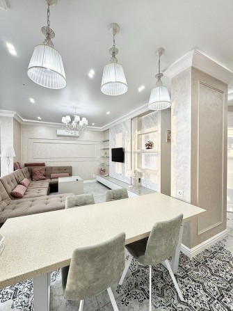 2 к квартира на 5 кутах продаж - фото 1