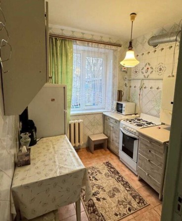 Продаж двокімнатної 2 к. кв. Вишенька Роздільні кімнати - фото 1