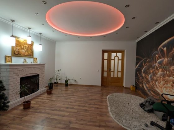 3 кімнатна Ентузіастів  спецпроект