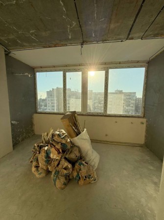 Продам двокімнатну 61м2 центр новобудова - фото 1