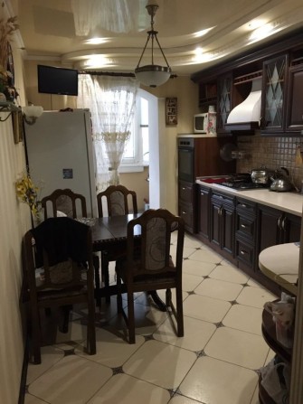 Продам 3х кім. квартиру - фото 1