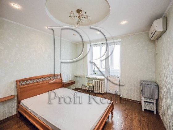 Продаж 3 кім. за адресою Лесі Українки, Печерськ, Бойчука, Бастіонна Киев