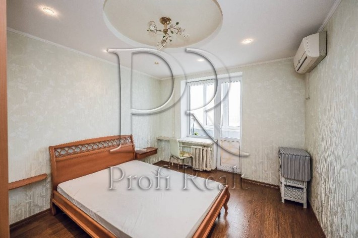 Продаж 3 кім. за адресою Лесі Українки, Печерськ, Бойчука, Бастіонна - фото 1