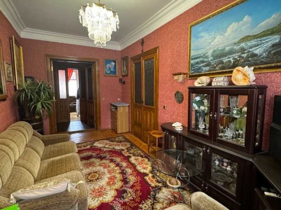 4-х кім. квартира центр Черкассы