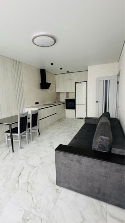 Стильна однокімнатна квартира формату - Євродвушка - фото 1