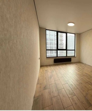 1к квартира з ремонтом 43м2 в Жк "Варшавський 2"/"Варшавский" м.Нивки - фото 1